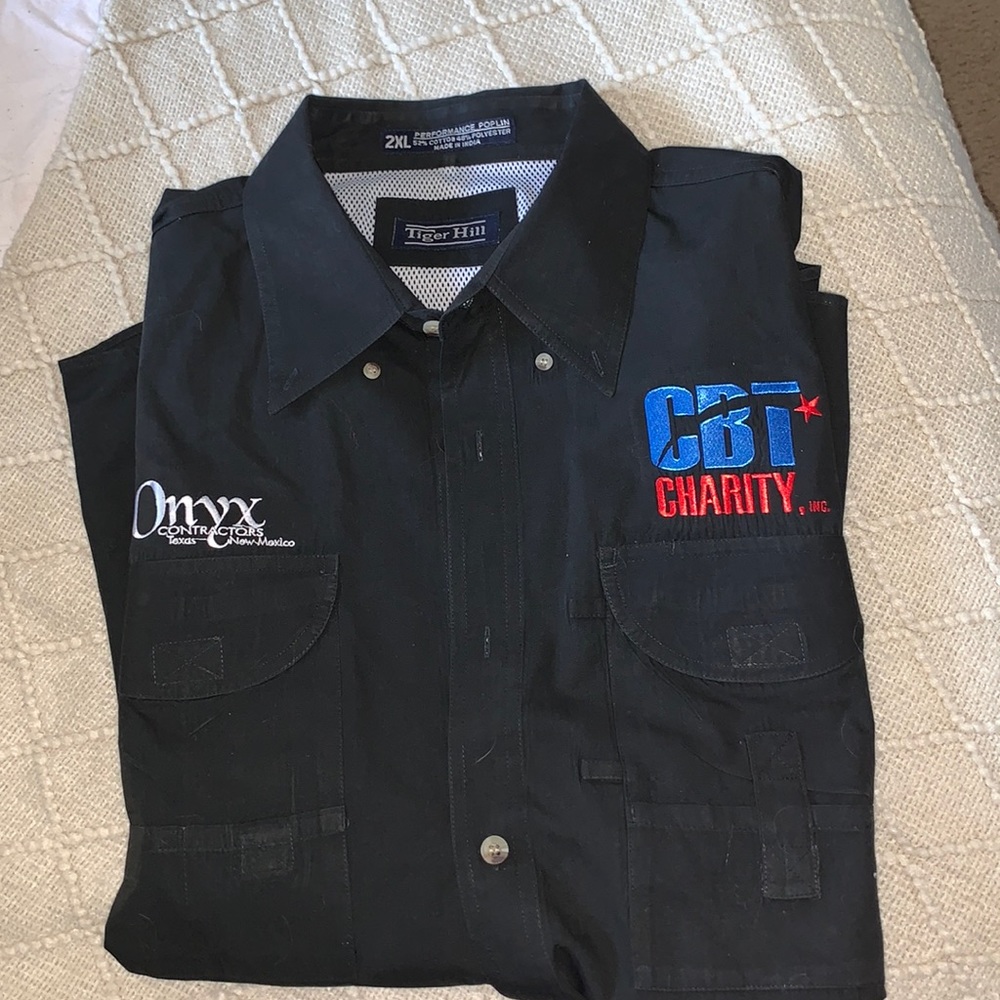Tiger hill vented button down
